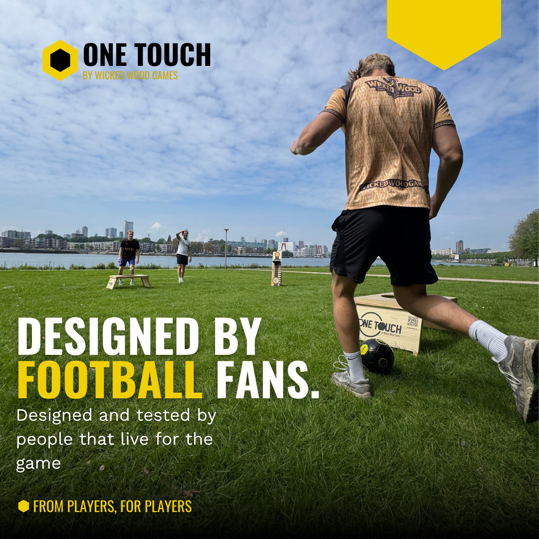 OneTouch Voetbalspel Starting Kit - Inclusief 1 board / Premium Voetbal / Draagtas